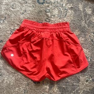 Lululemon Coral Tracker Shorts Size 4